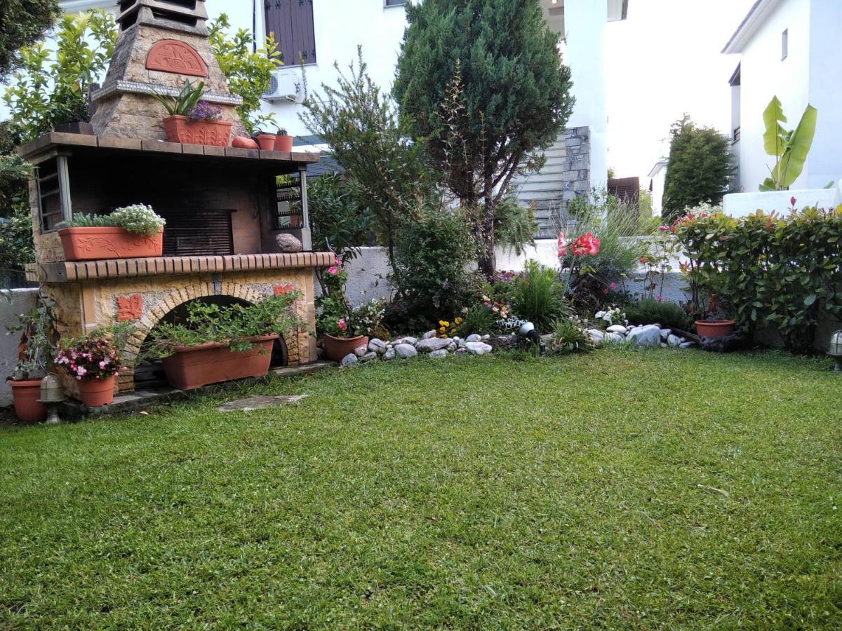 Villa Poly'S Sea Side House Koropi Exterior foto